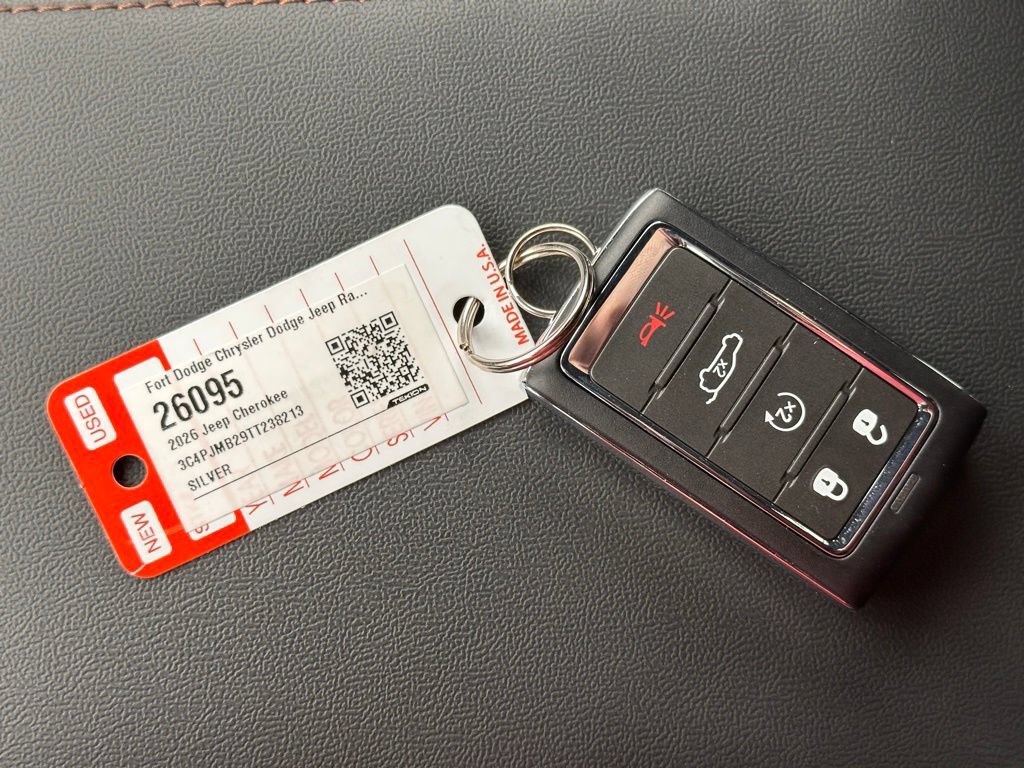 New 2026 Jeep Cherokee Limited AWD/4WD image 37