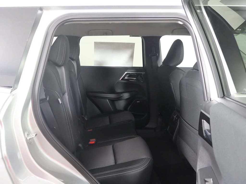 New 2026 Mitsubishi Outlander ES AWD/4WD image 31