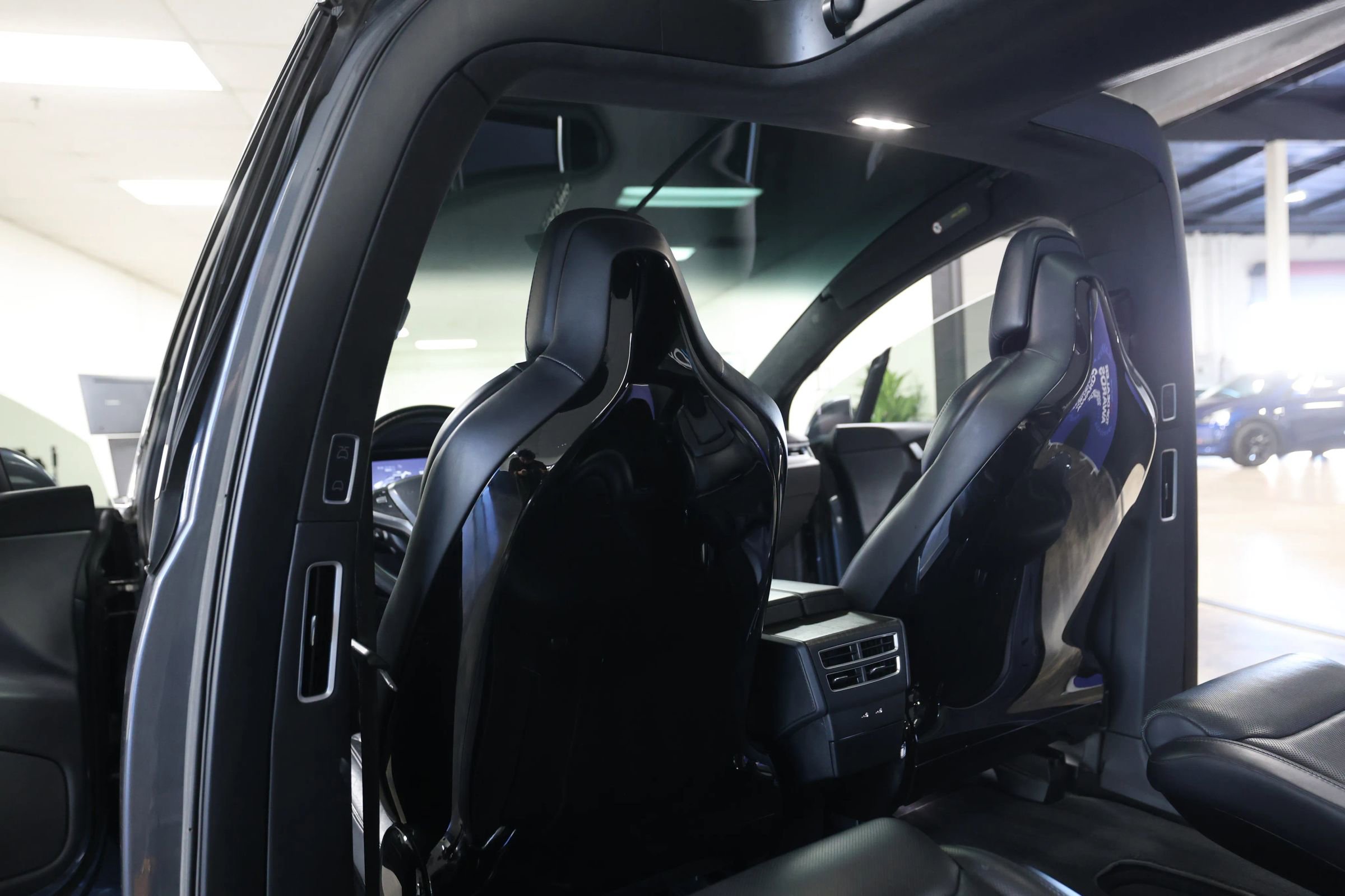 Used 2016 Tesla Model X 90D AWD/4WD image 45