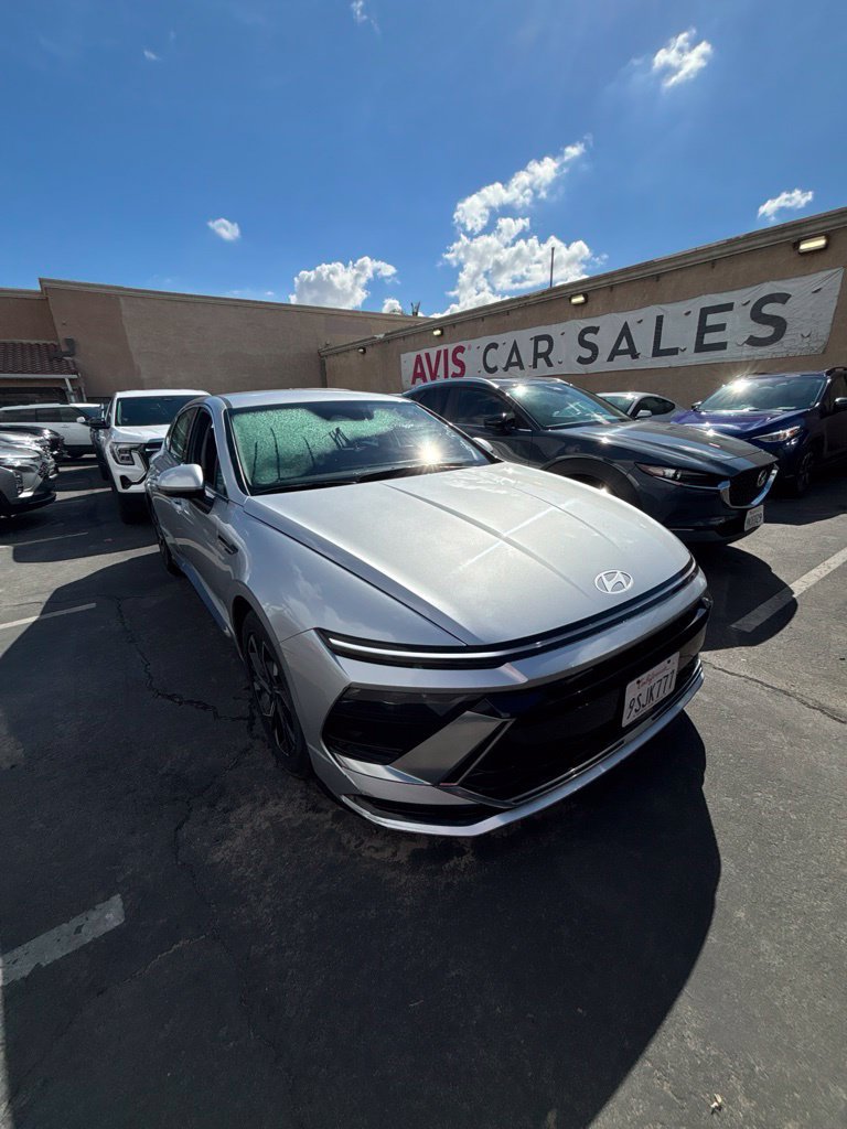 Used 2025 Hyundai Sonata SEL FWD image 3