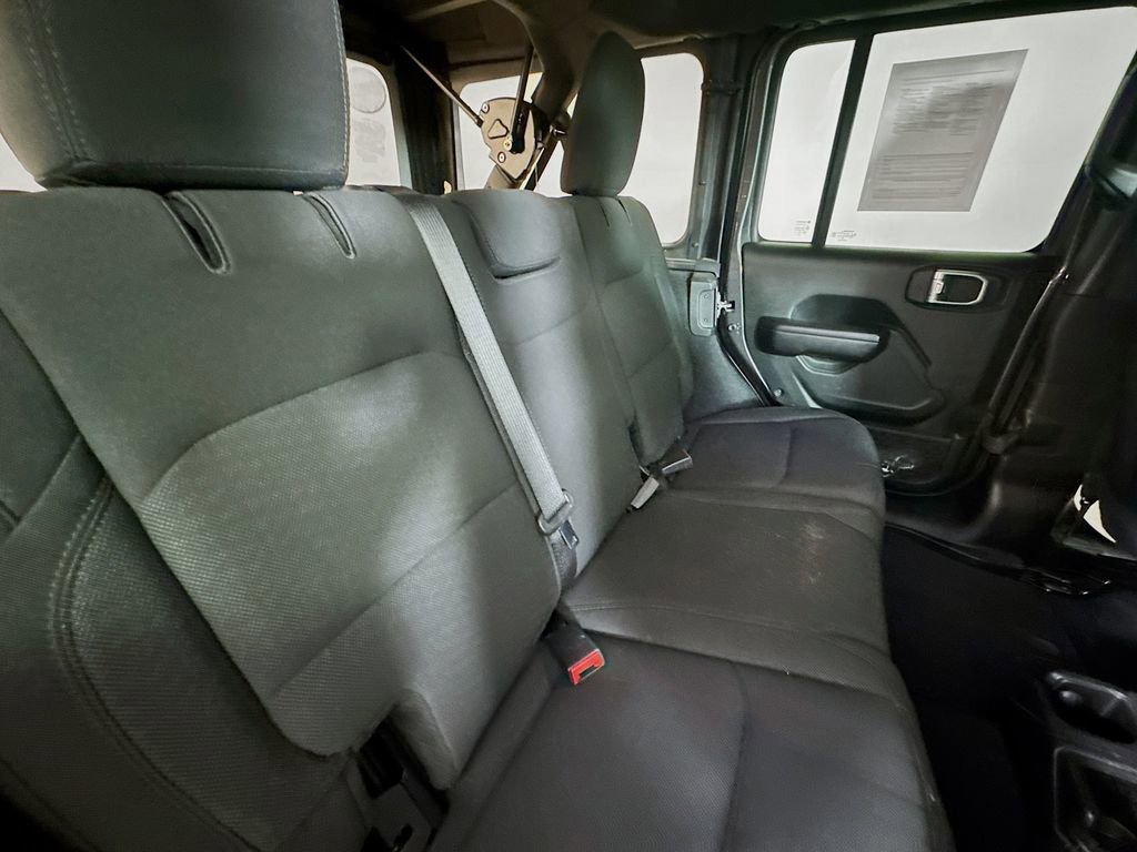 Used 2020 Jeep Wrangler Unlimited Sport S image 24