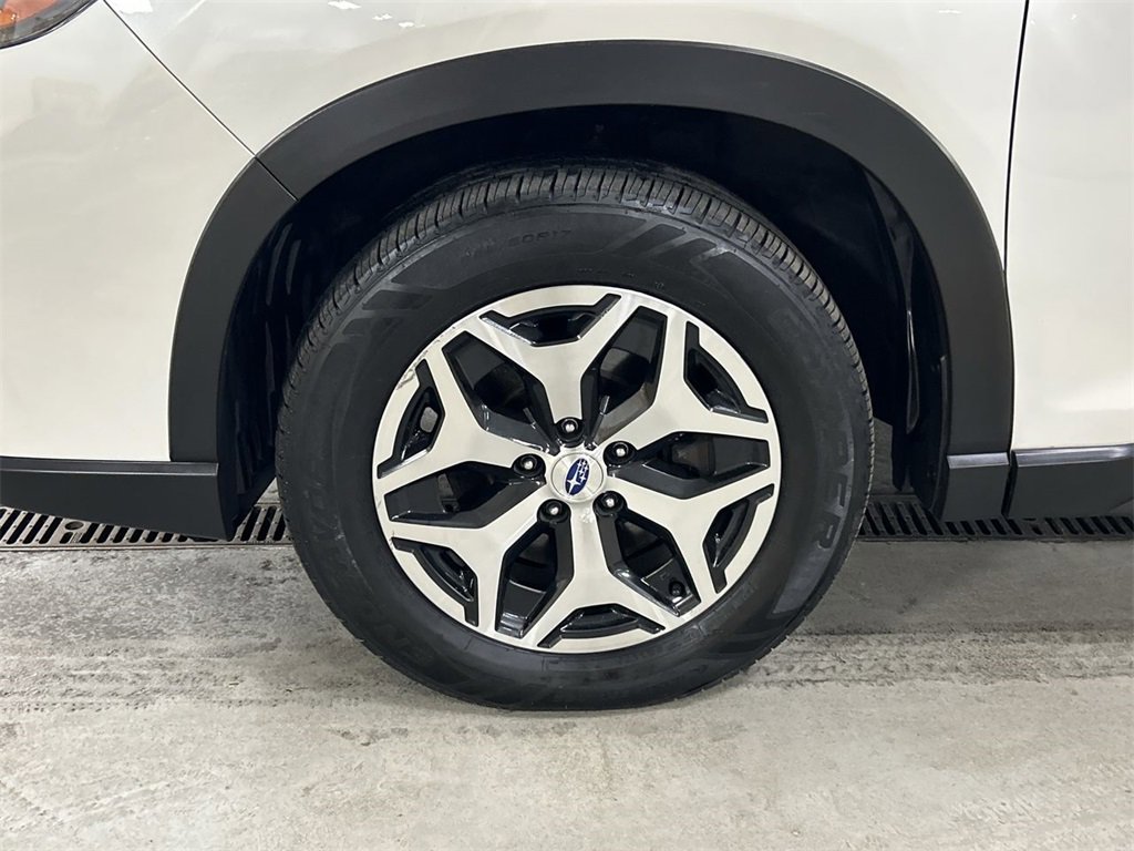 Used 2020 Subaru Forester Premium image 10