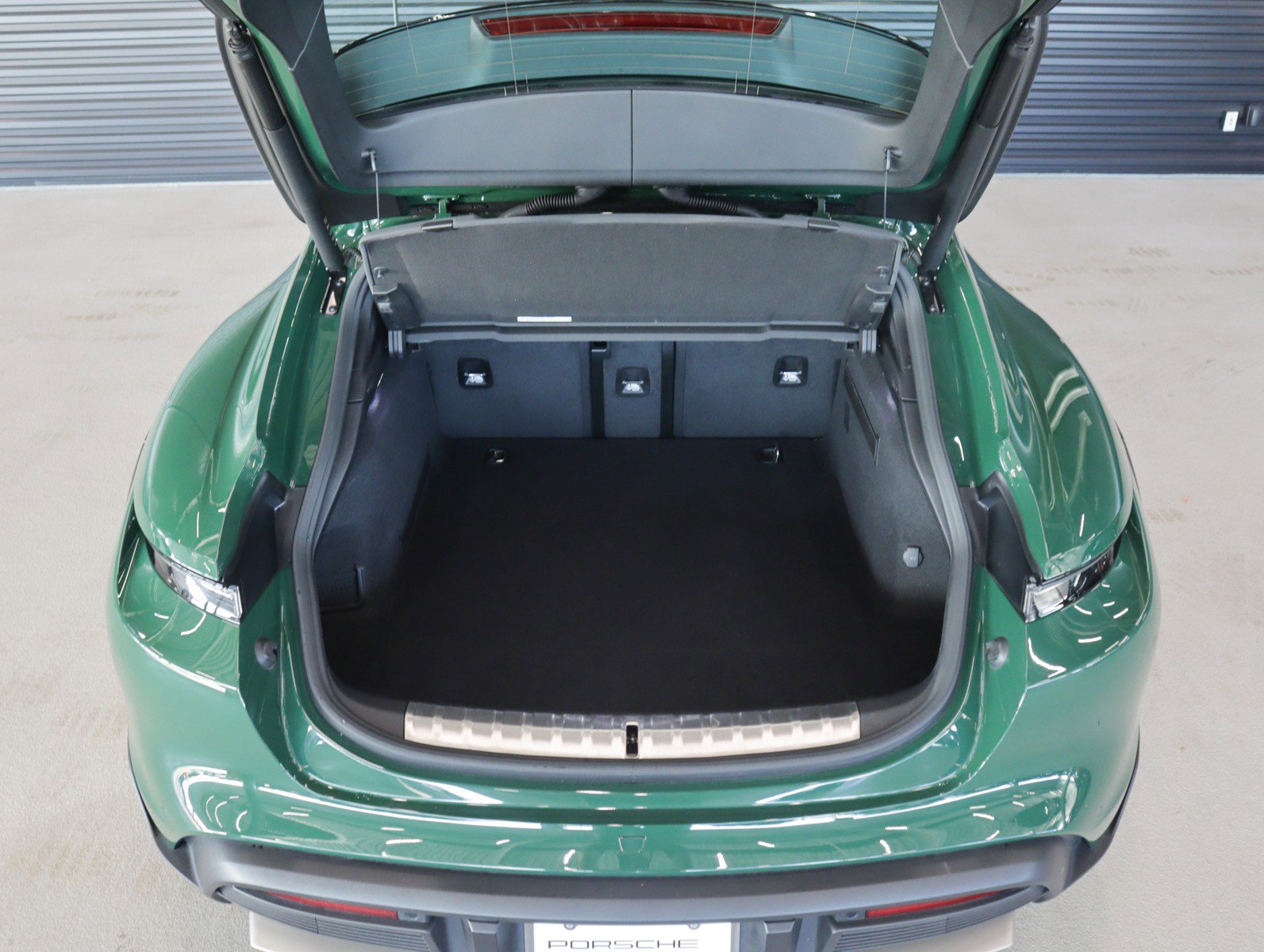 Certified 2024 Porsche Taycan 4S w/ Performance Package image 25