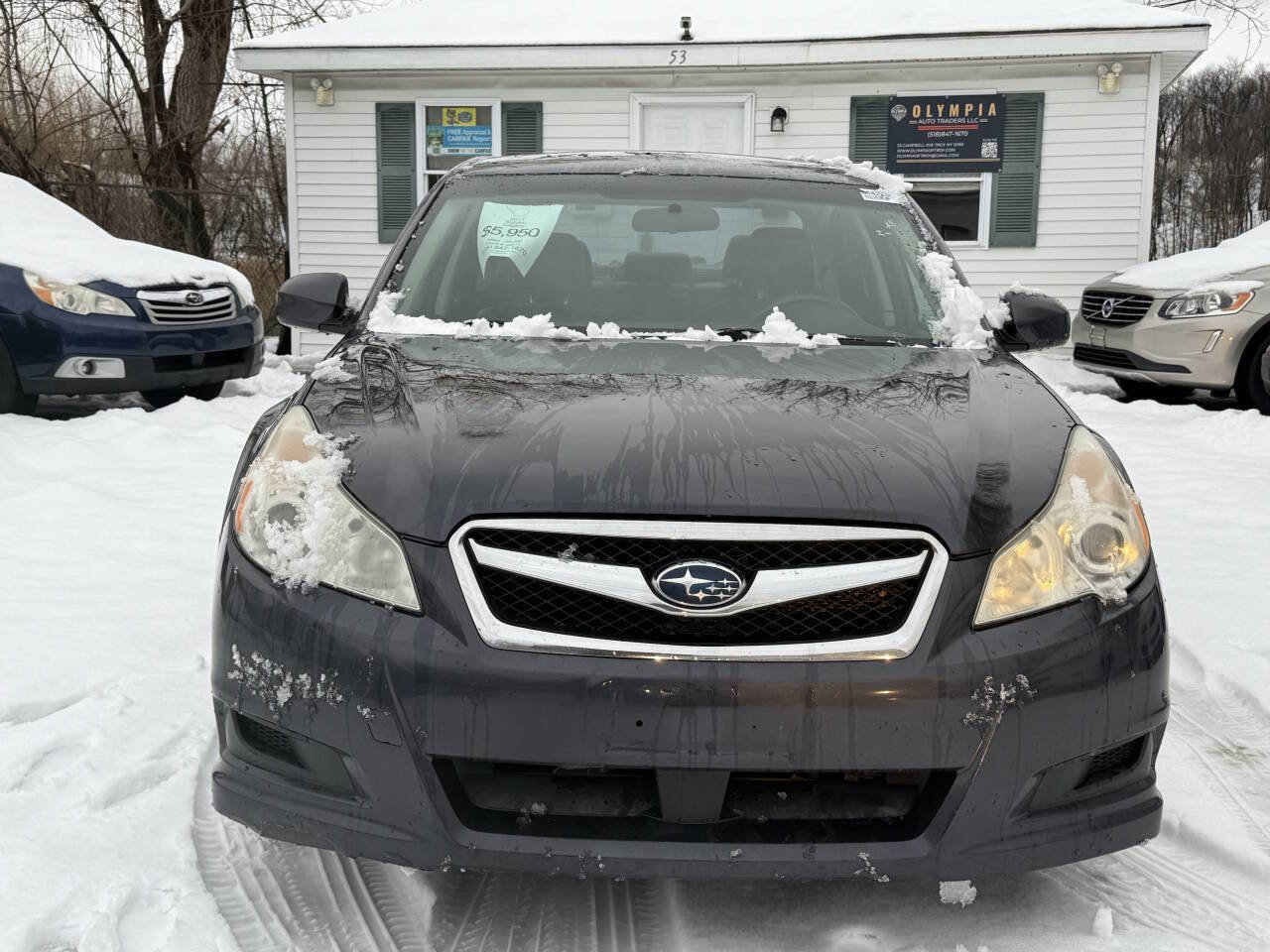 Used 2011 Subaru Legacy 2.5i Limited image 3