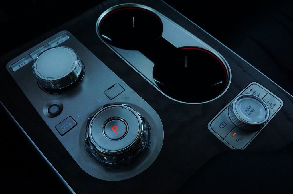 New 2025 Genesis GV80 2.5T Select image 10