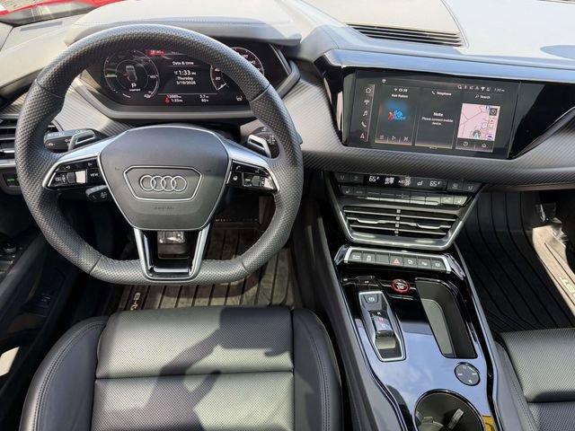 Used 2023 Audi e-tron GT Prestige w/ Prestige Package image 15