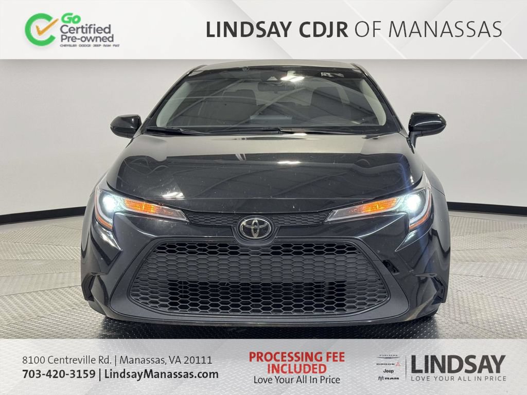 Used 2022 Toyota Corolla LE FWD image 3
