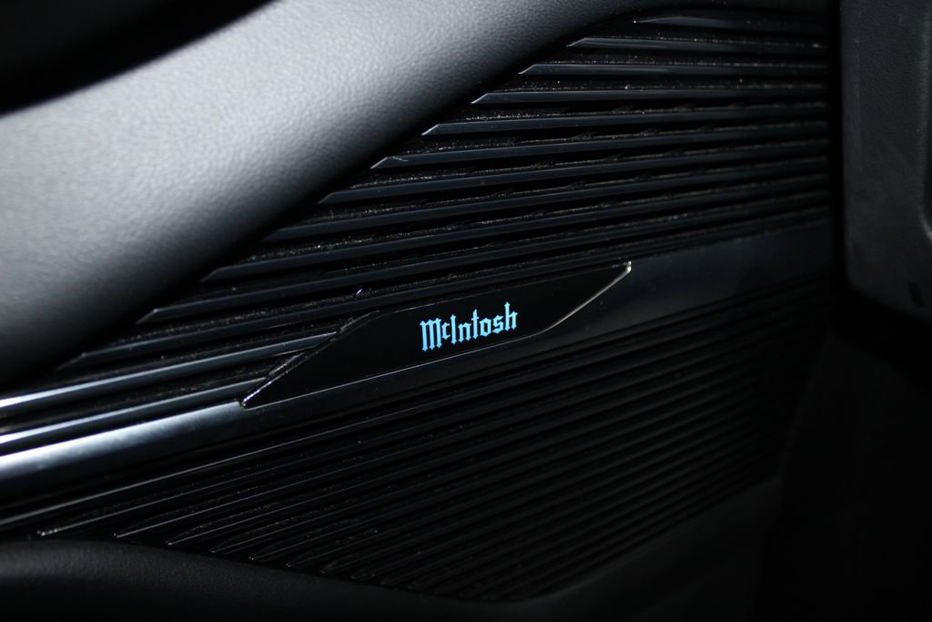 Used 2023 Jeep Grand Wagoneer L Series II image 42