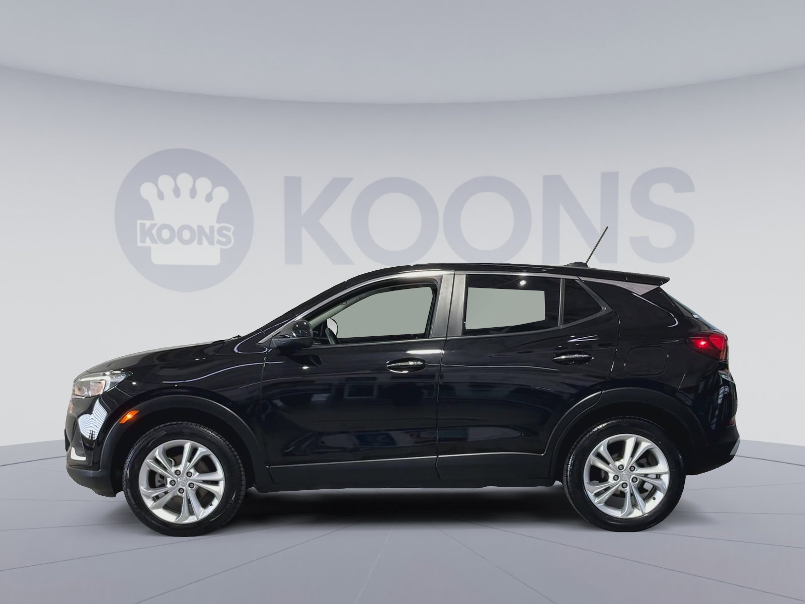Used 2023 Buick Encore GX Preferred w/ Cold Weather Comfort Package AWD/4WD image 7