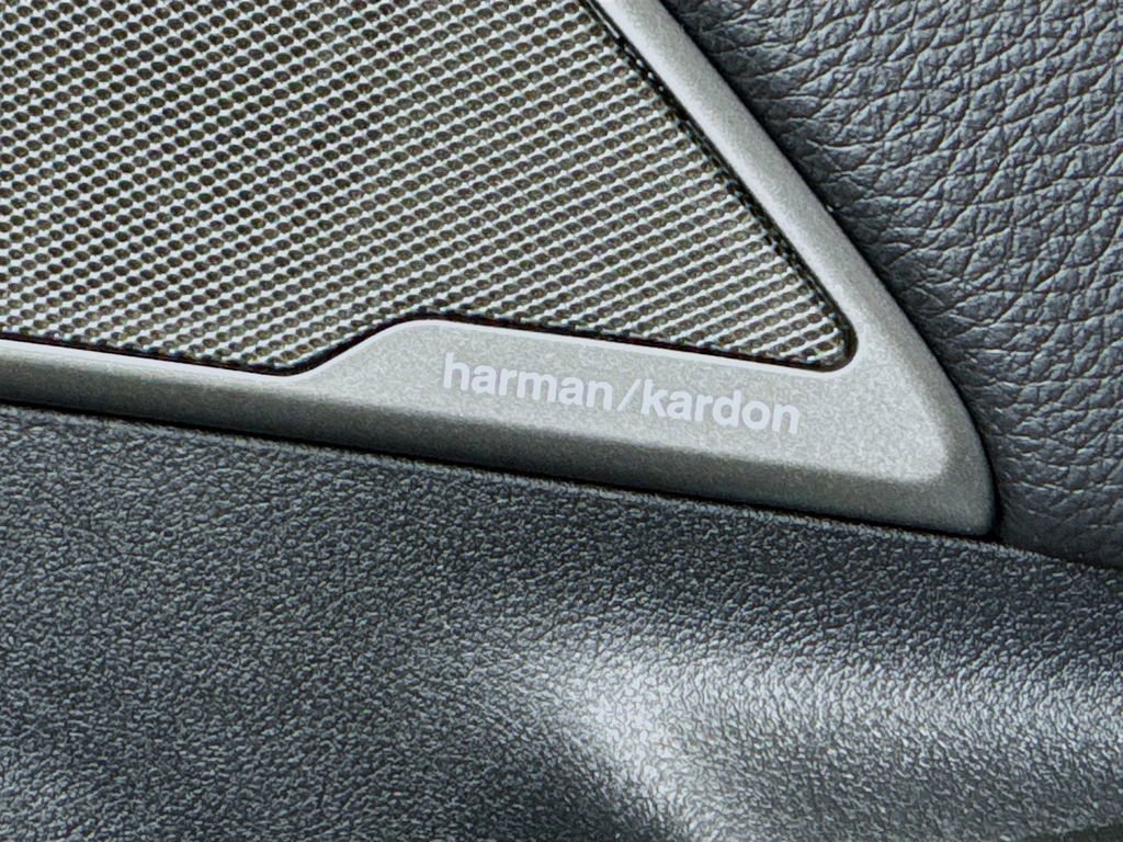 Used 2021 BMW 530i xDrive w/ M Sport Package AWD/4WD image 19