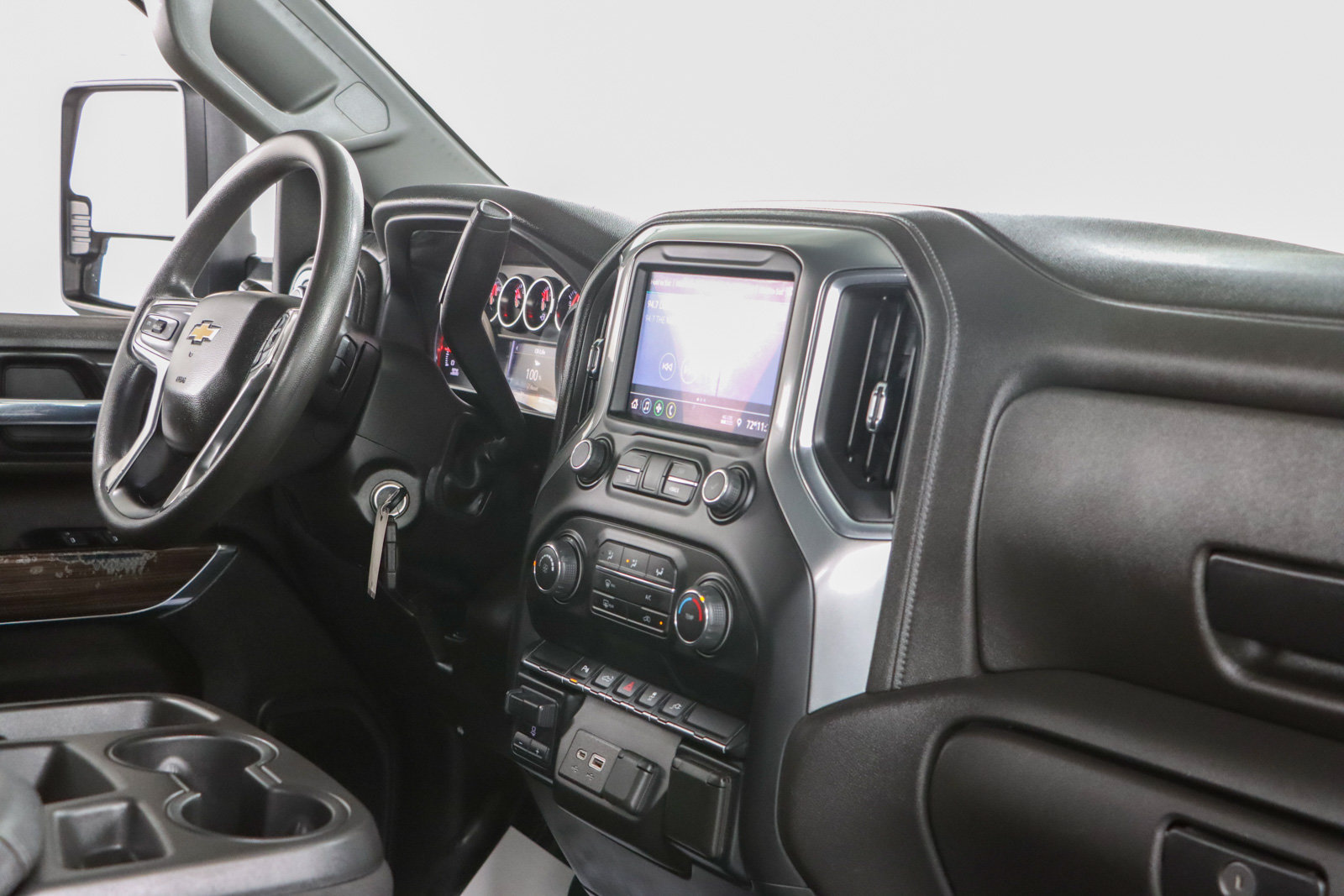 Used 2022 Chevrolet Silverado 2500 LT AWD/4WD image 26