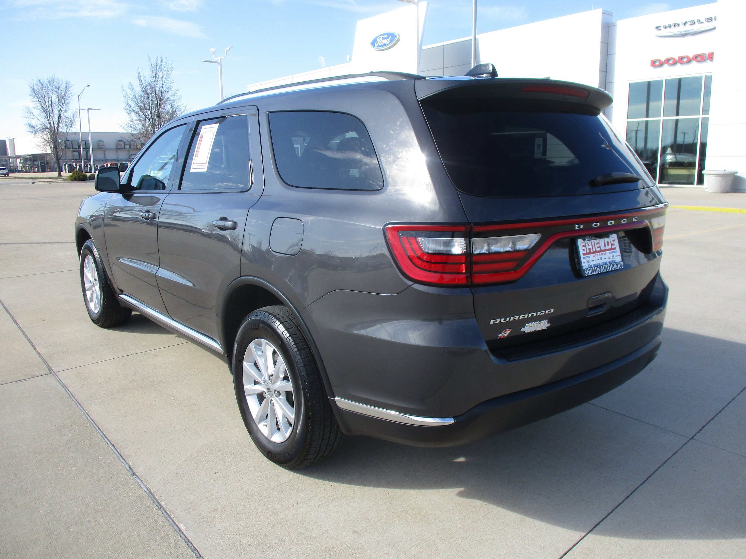 Used 2024 Dodge Durango SXT AWD/4WD image 4