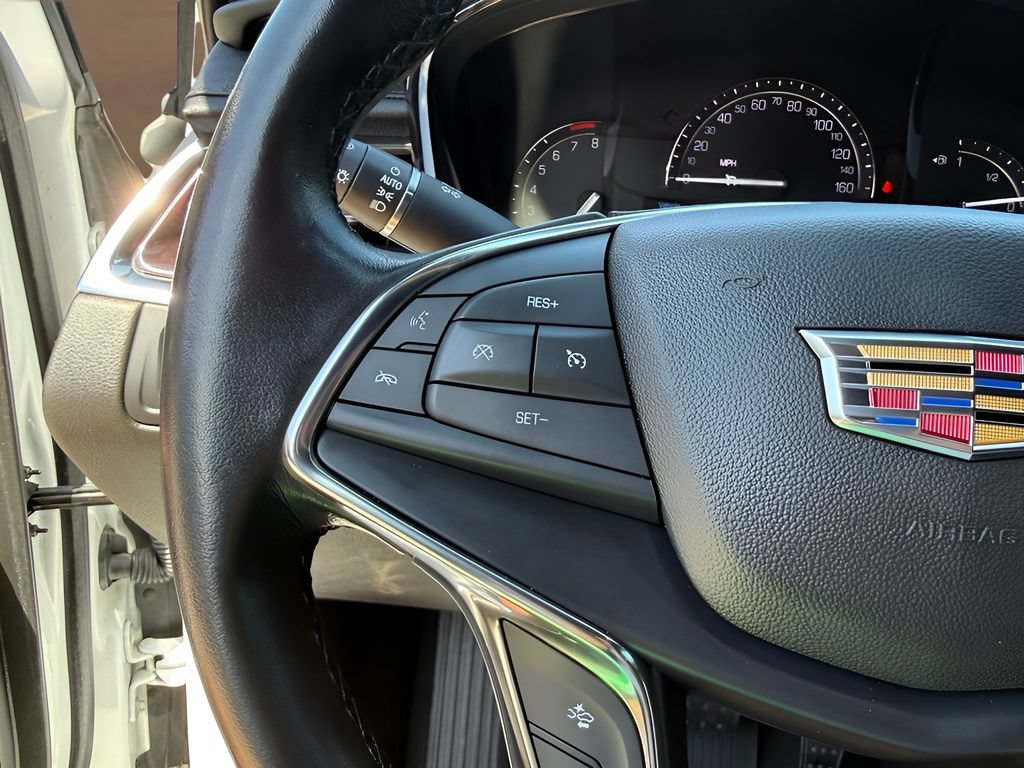 Used 2019 Cadillac XT5 Premium Luxury w/ Driver Assist Package AWD/4WD image 20