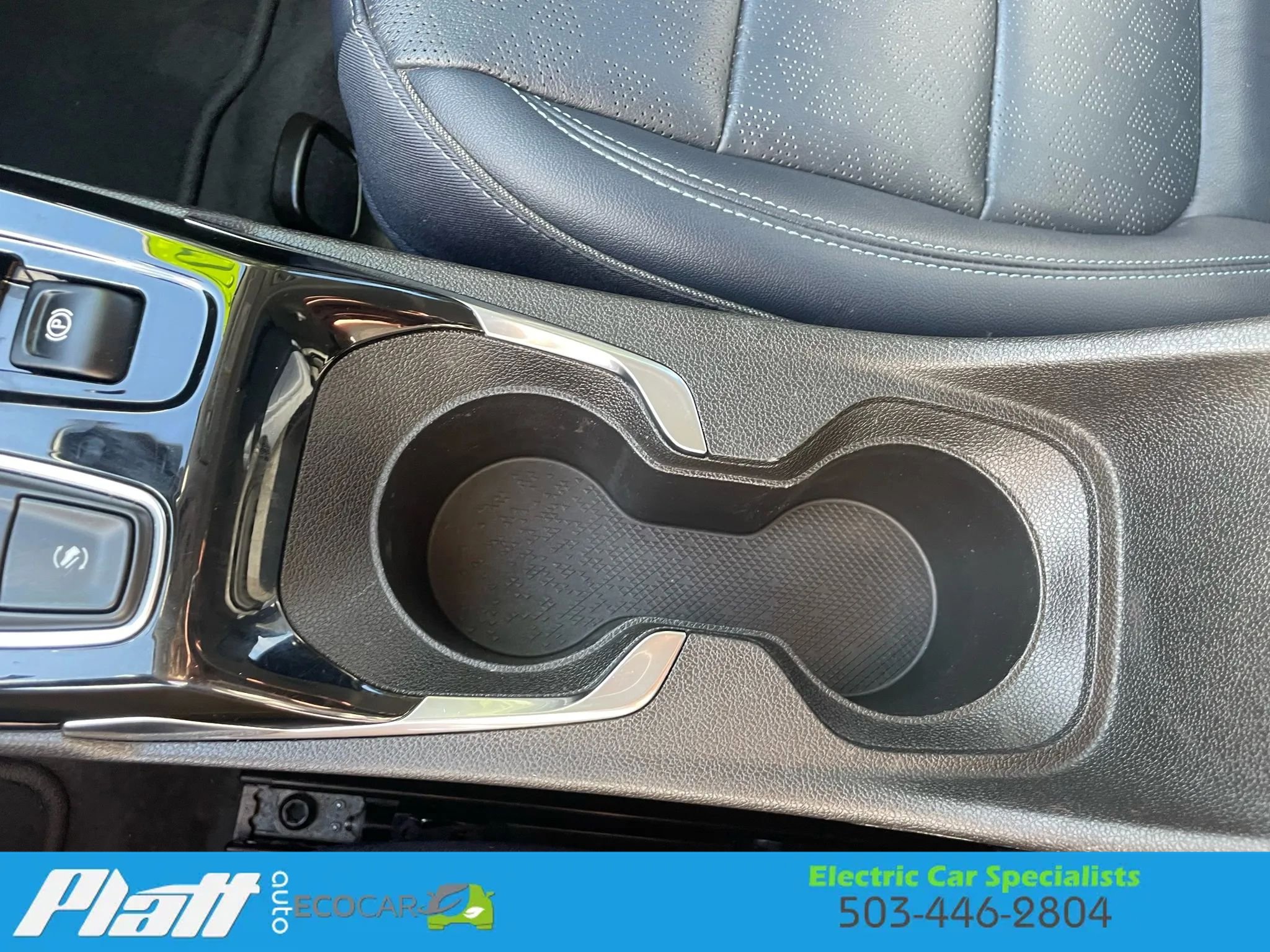 Used 2022 Chevrolet Bolt EUV LT w/ Convenience Package image 30