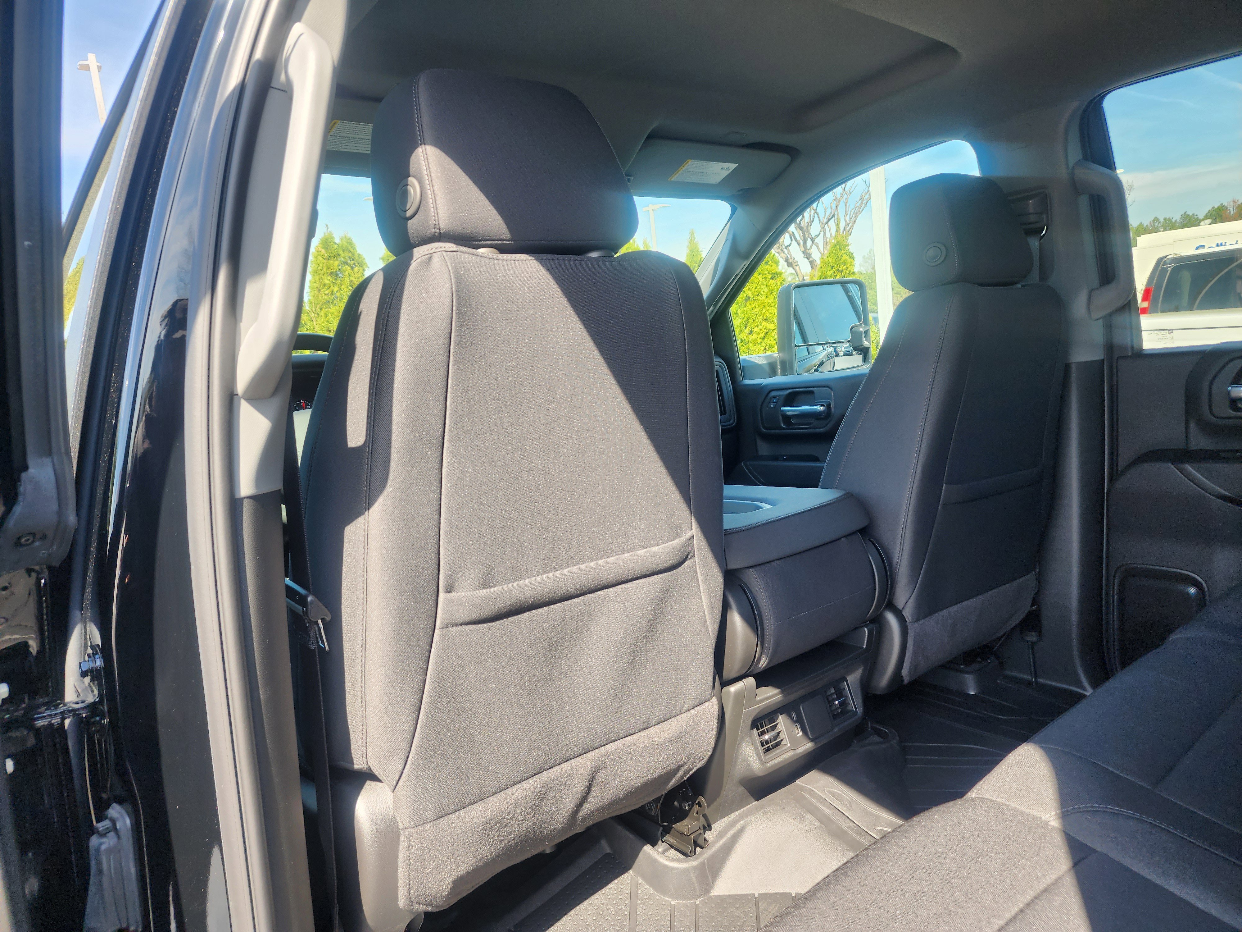 New 2025 Chevrolet Silverado 2500 Custom w/ Custom Value Package image 17