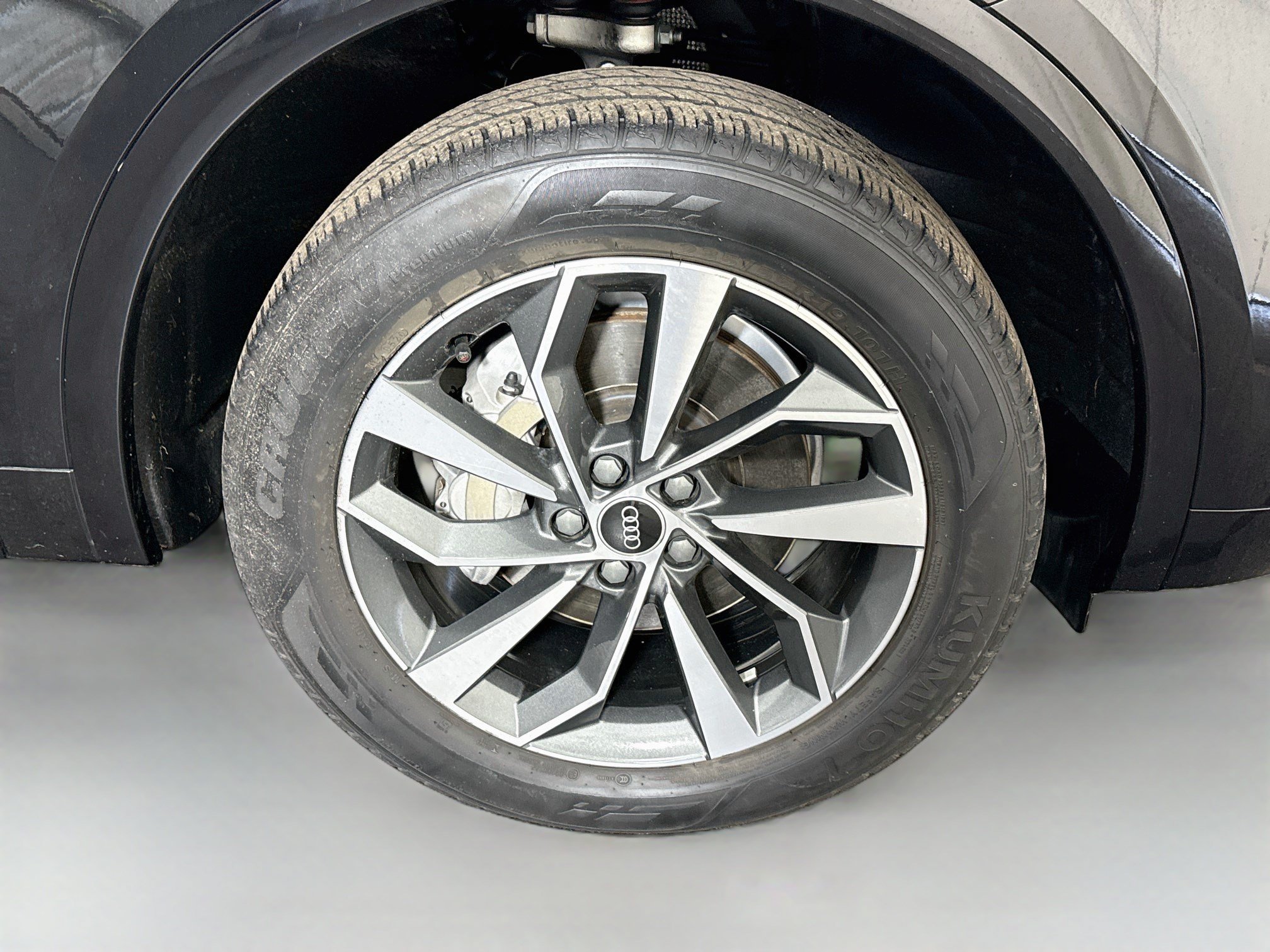 Used 2021 Audi Q5 2.0T Premium Plus w/ Premium Plus Package AWD/4WD image 32