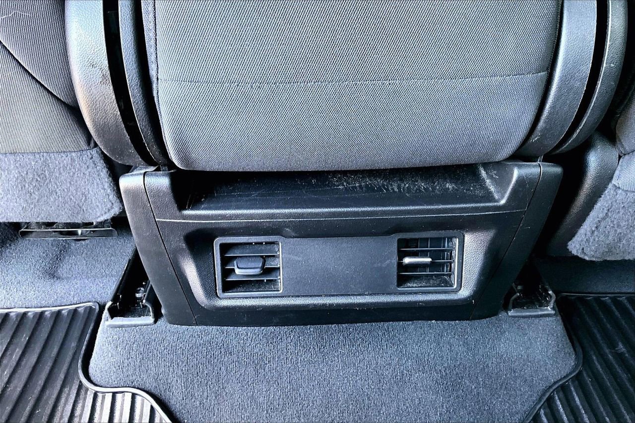 Used 2023 Chevrolet Silverado 2500 LT AWD/4WD image 15