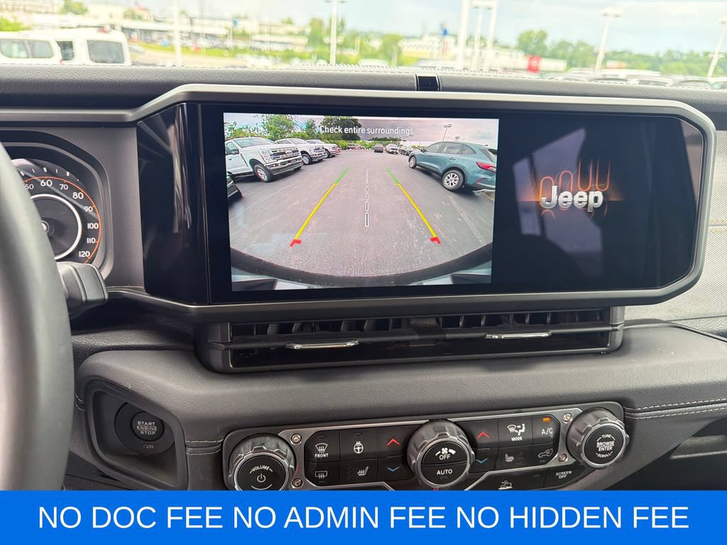 Used 2024 Jeep Wrangler Unlimited Sahara AWD/4WD image 14
