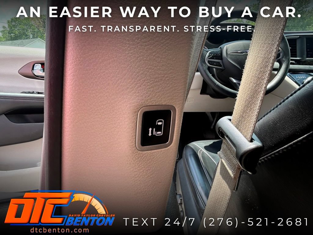 Used 2021 Chrysler Voyager Lxi FWD image 12