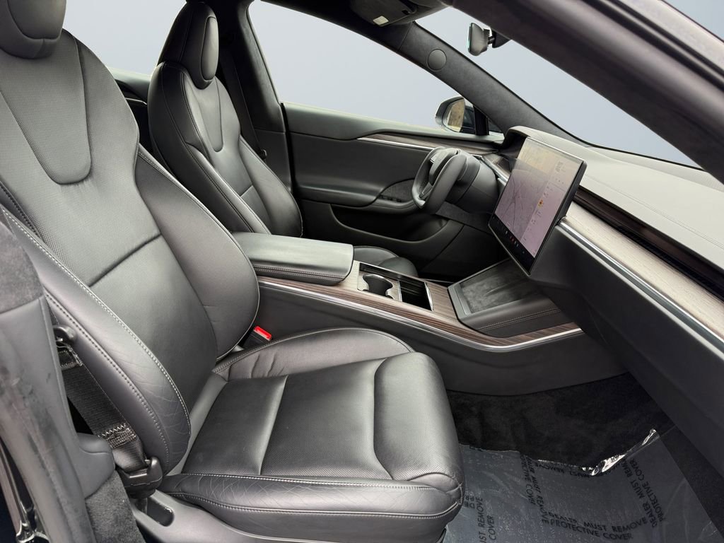Used 2021 Tesla Model S Plaid image 15