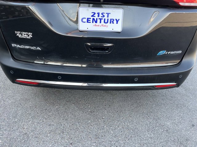 Used 2023 Chrysler Pacifica Limited image 10