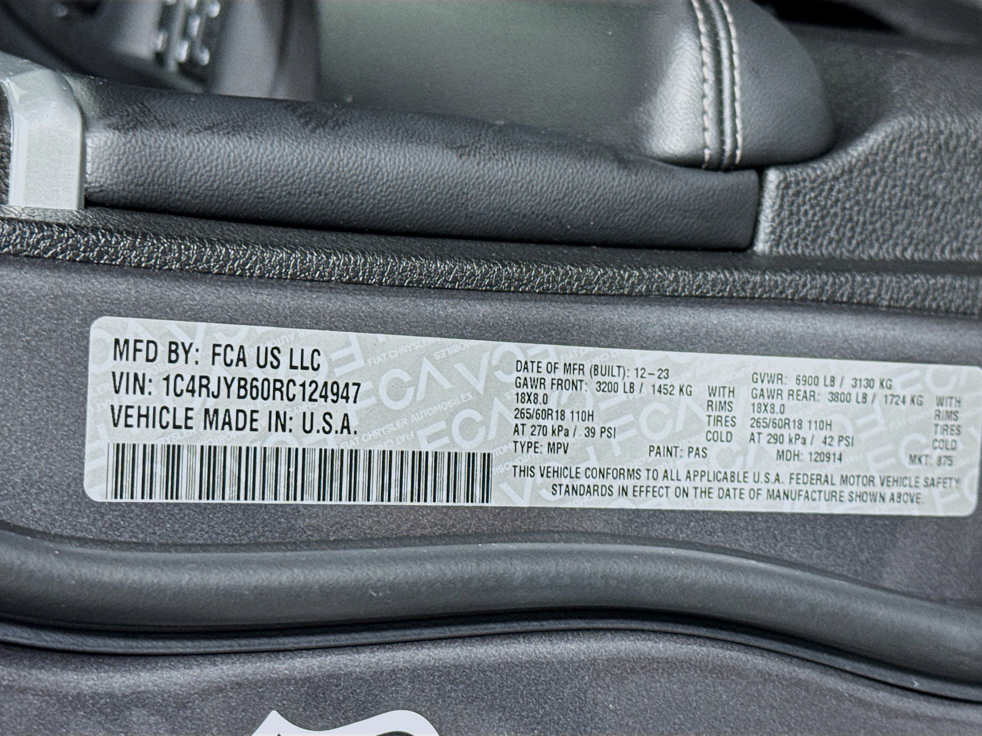 Used 2024 Jeep Grand Cherokee Limited 4xe image 39