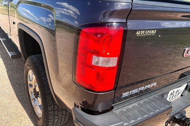 Used 2015 GMC Sierra 2500 Denali w/ Duramax Plus Package AWD/4WD image 21