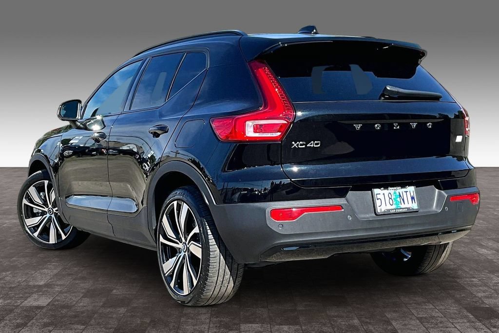 Used 2021 Volvo XC40 P8 Recharge w/ Advanced Package AWD/4WD image 13