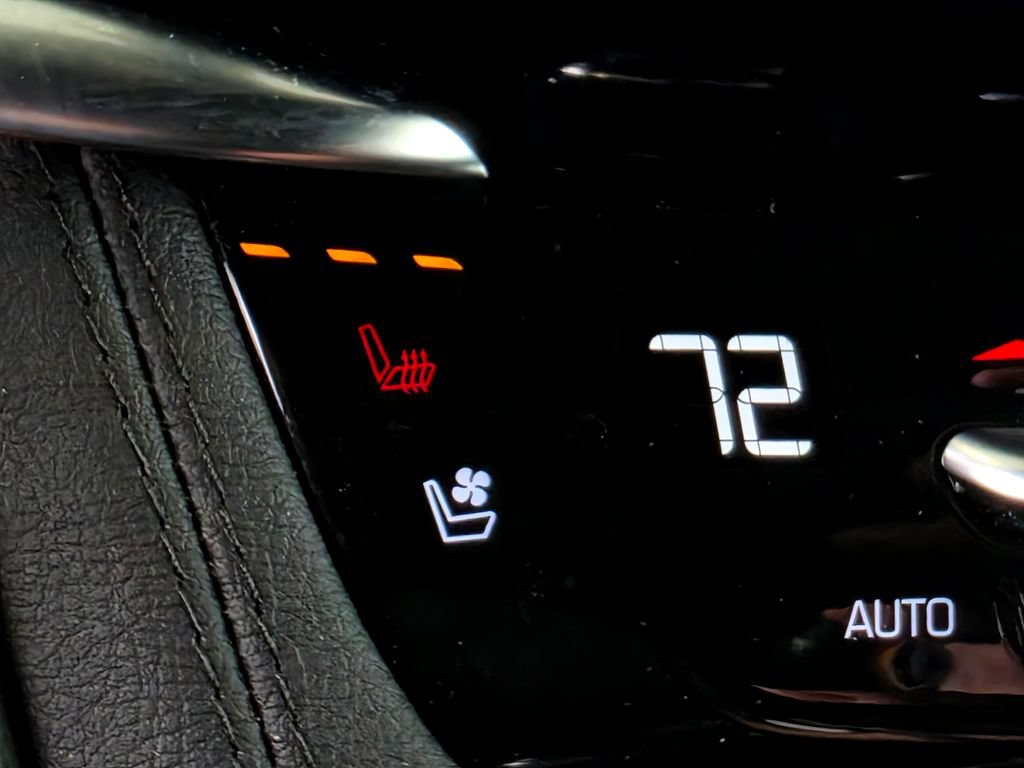 Used 2025 Cadillac XT6 Sport w/ LPO, Floor Liner Package AWD/4WD image 56
