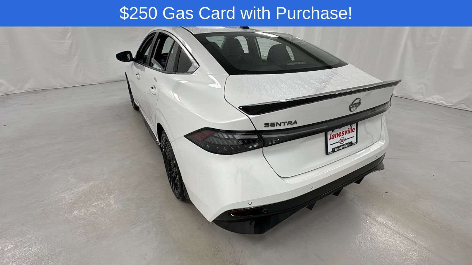 New 2026 Nissan Sentra SR w/ SR Premium Package FWD image 5