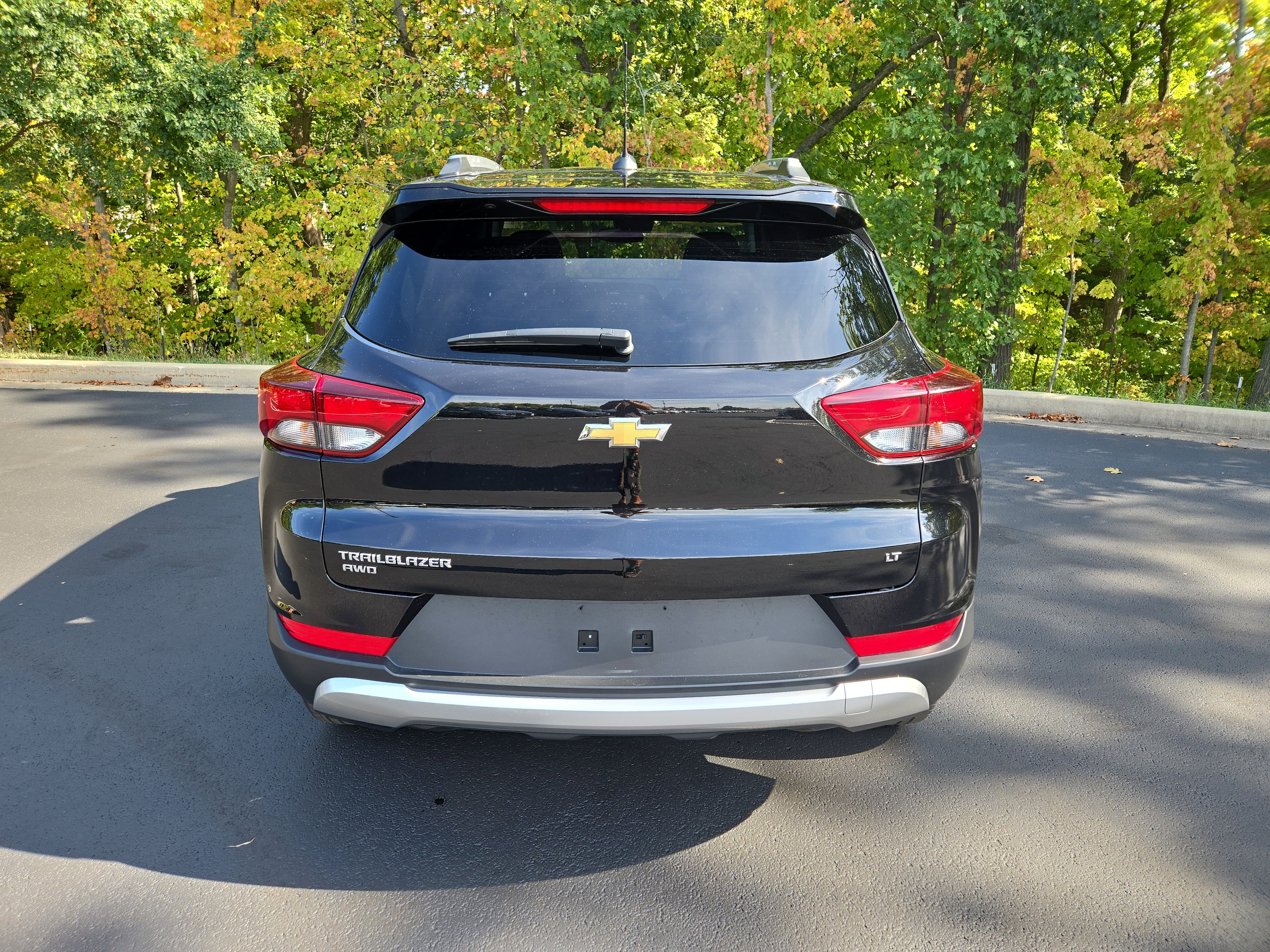 Used 2025 Chevrolet TrailBlazer LT image 8