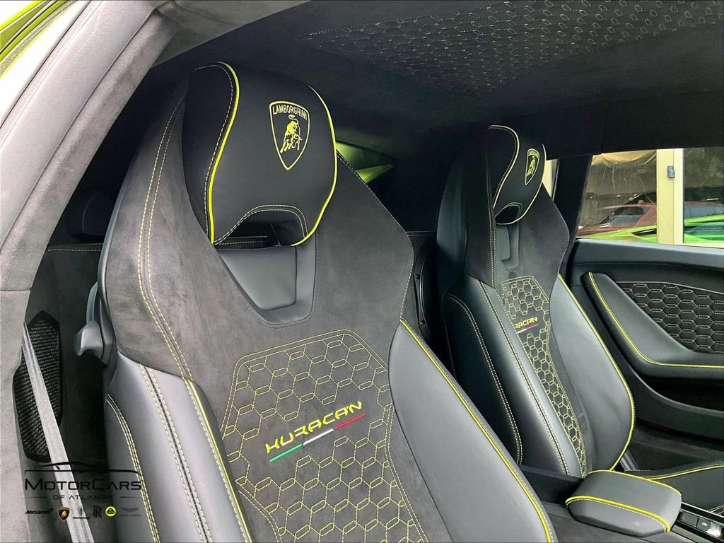 Used 2023 Lamborghini Huracan Tecnica RWD image 26