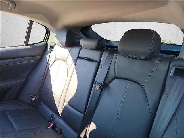 Used 2018 Alfa Romeo Stelvio AWD image 14