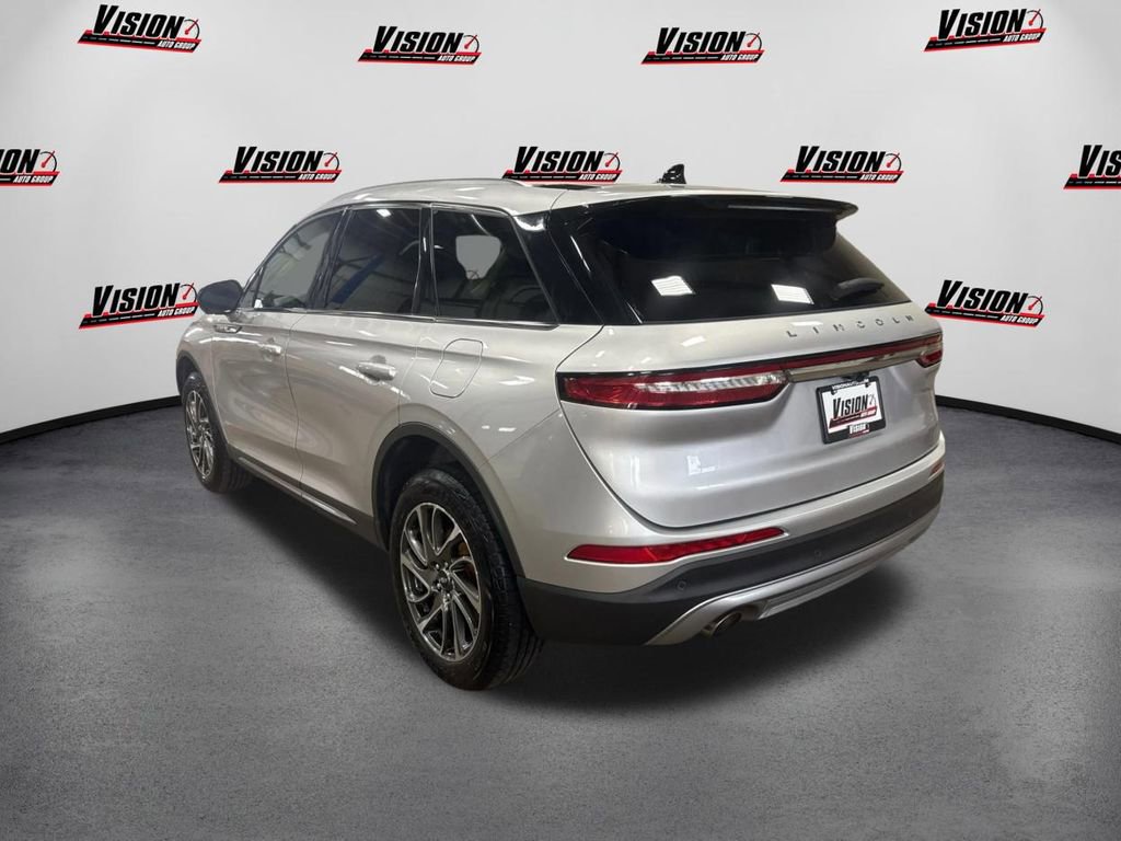 Used 2020 Lincoln Corsair AWD w/ Equipment Group 101A image 7