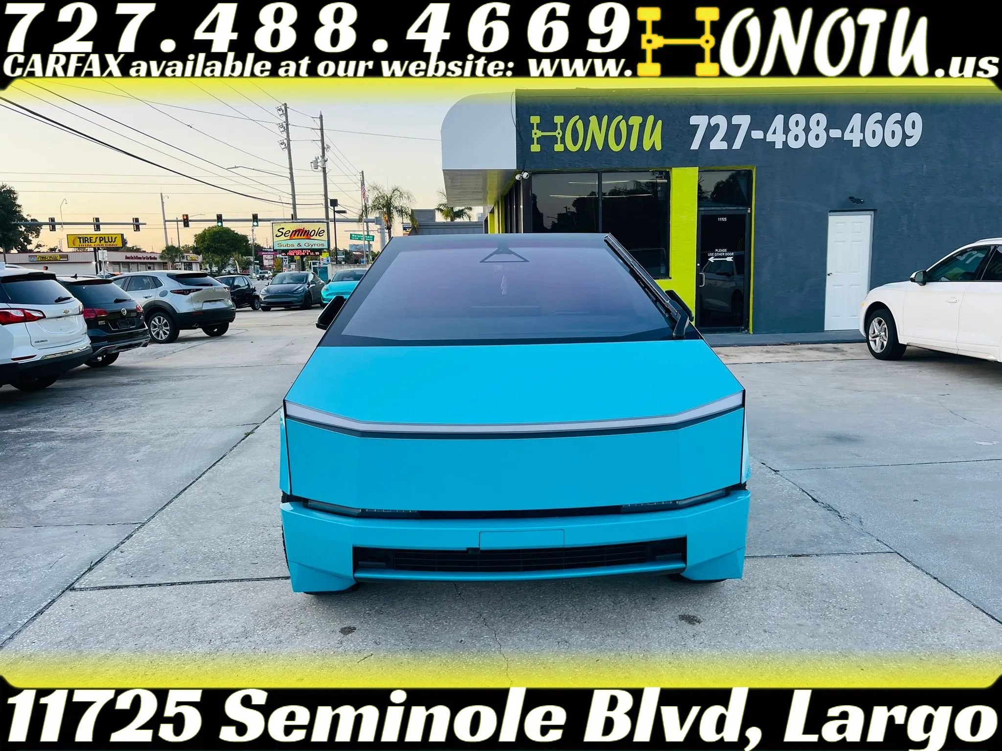 Used 2024 Tesla Cybertruck AWD Crew Cab image 4