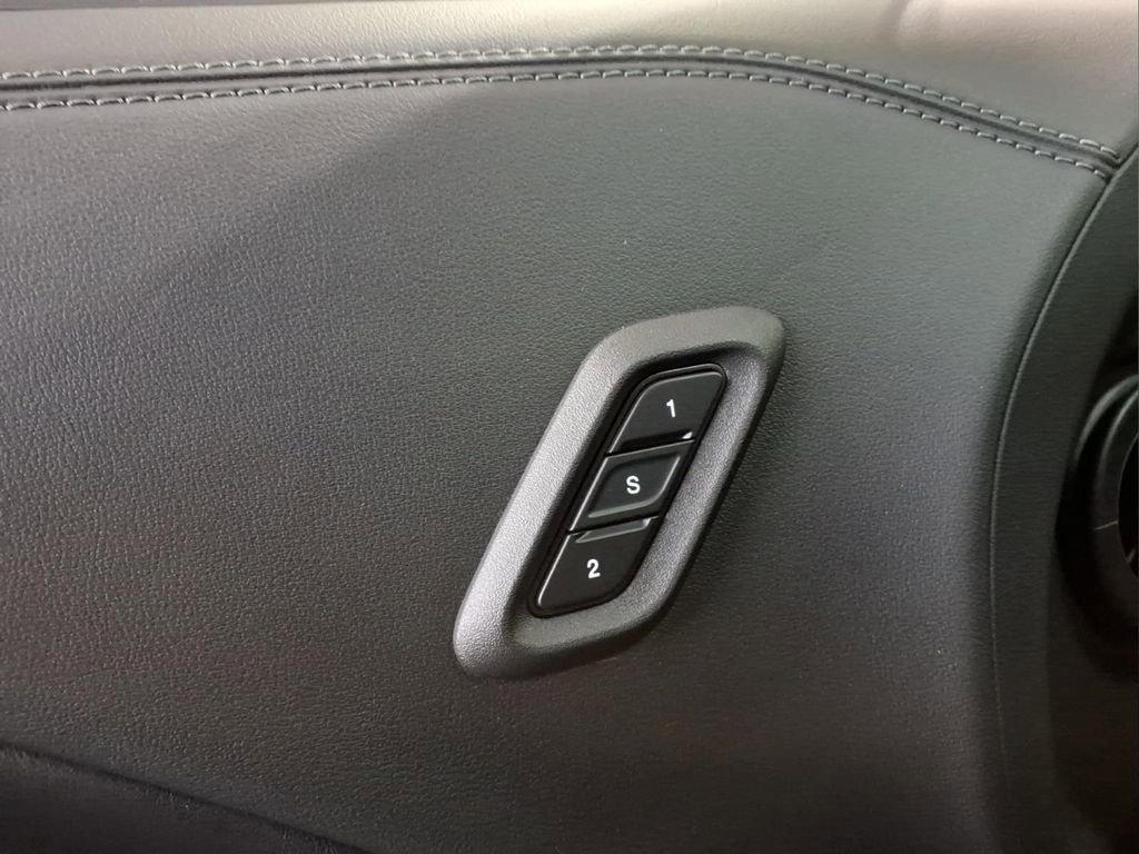 Used 2021 Dodge Challenger GT w/ Plus Package image 14