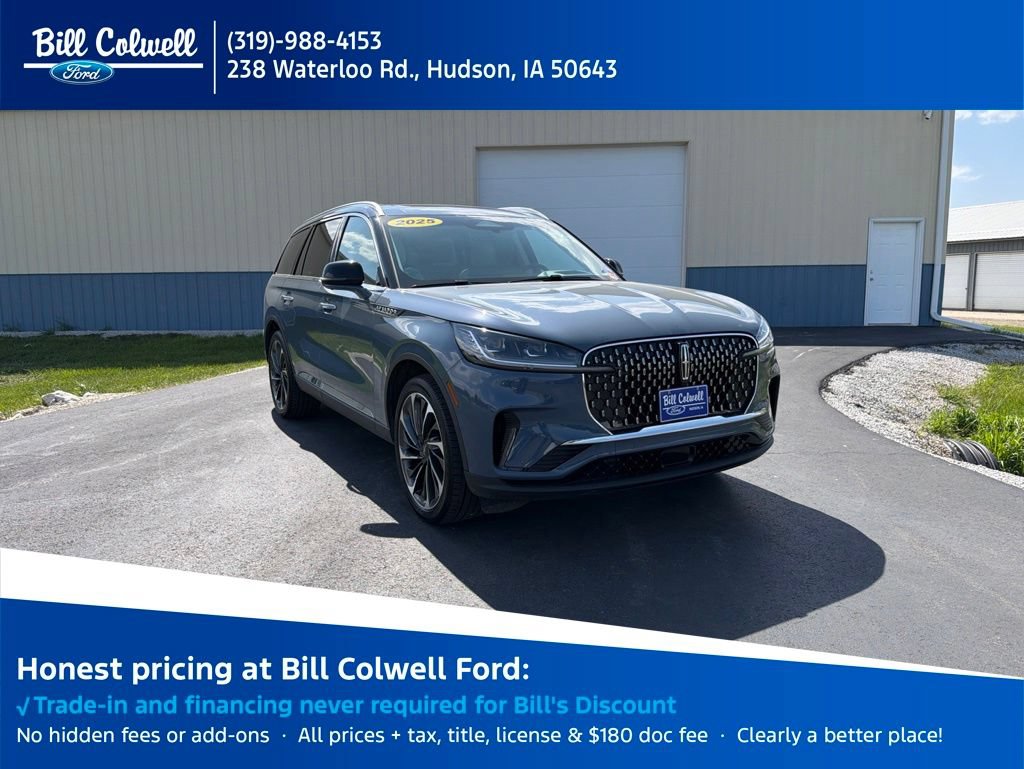 Used 2025 Lincoln Aviator Reserve w/ Equipment Group 201A AWD/4WD image 1