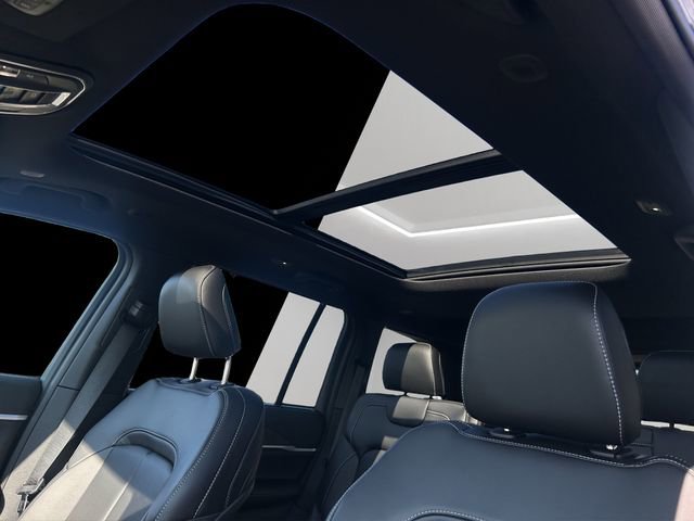 New 2025 Jeep Grand Cherokee Limited image 34