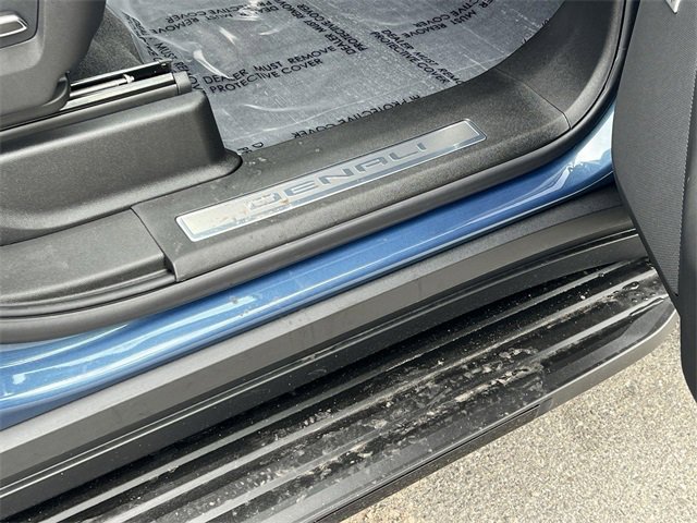 New 2026 GMC Yukon XL Denali image 33