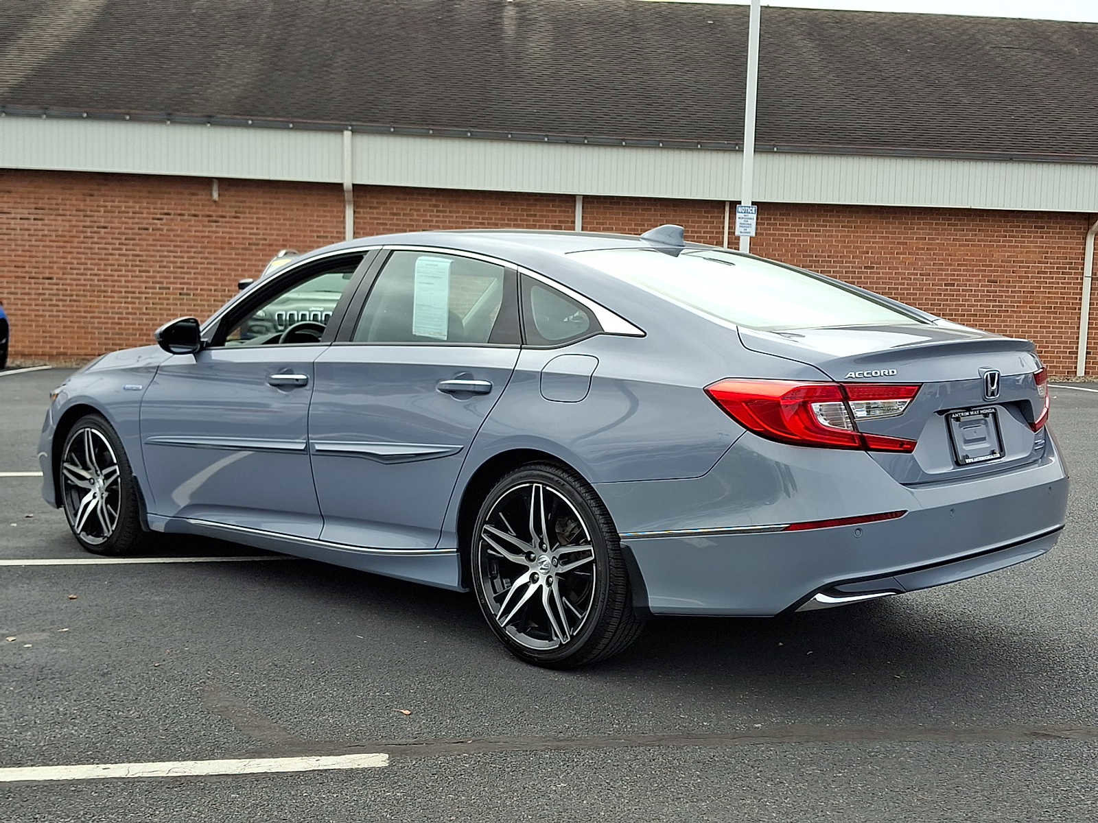 Used 2022 Honda Accord Touring image 4