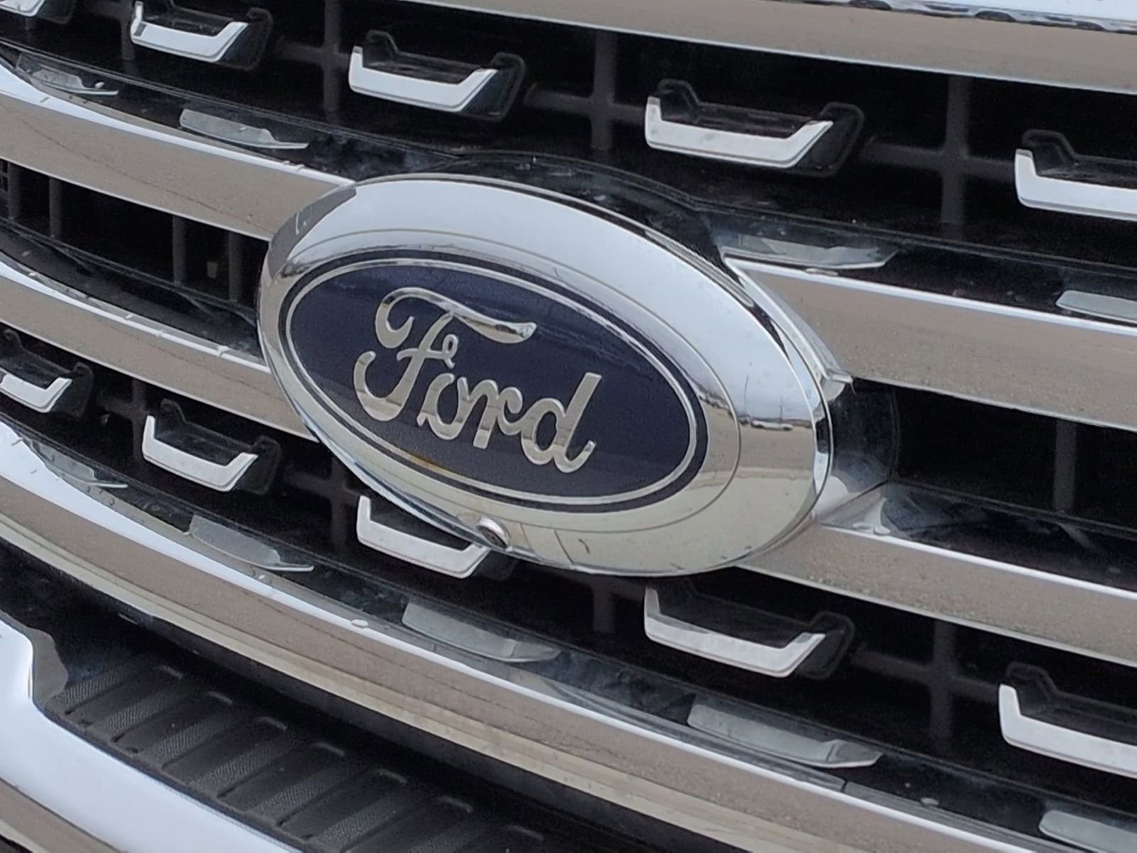 Used 2023 Ford F250 Lariat w/ Lariat Ultimate Package image 14