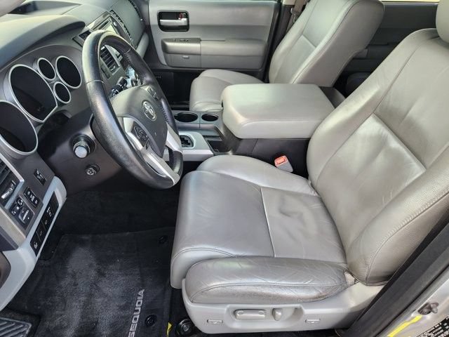 Used 2016 Toyota Sequoia Limited w/ Safety & Convenience Package RWD image 11