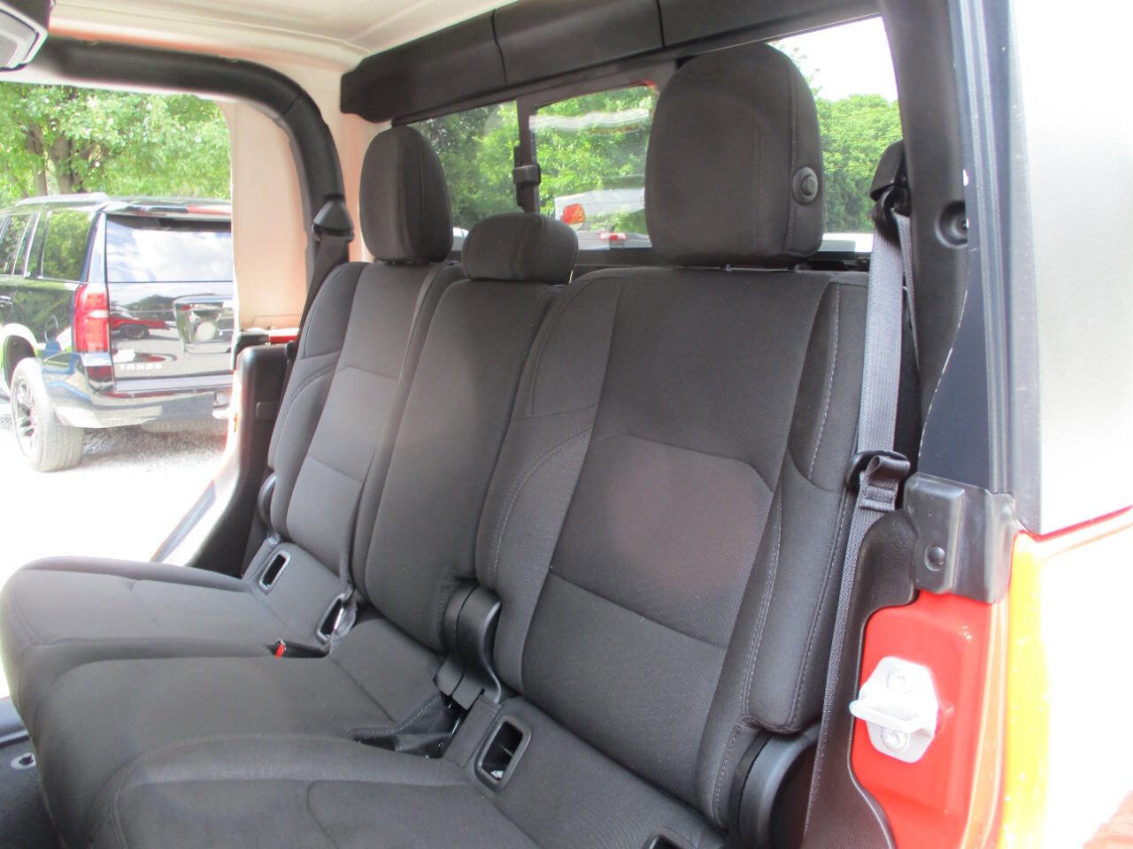 Used 2023 Jeep Gladiator Overland AWD/4WD image 31