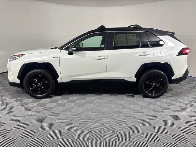 Used 2021 Toyota RAV4 XSE AWD/4WD image 45