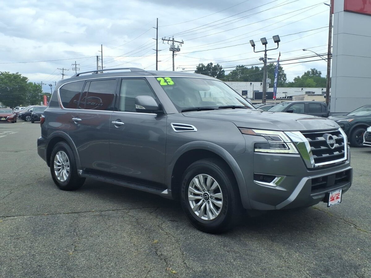 Used 2023 Nissan Armada SV w/ Cargo Package AWD/4WD image 3