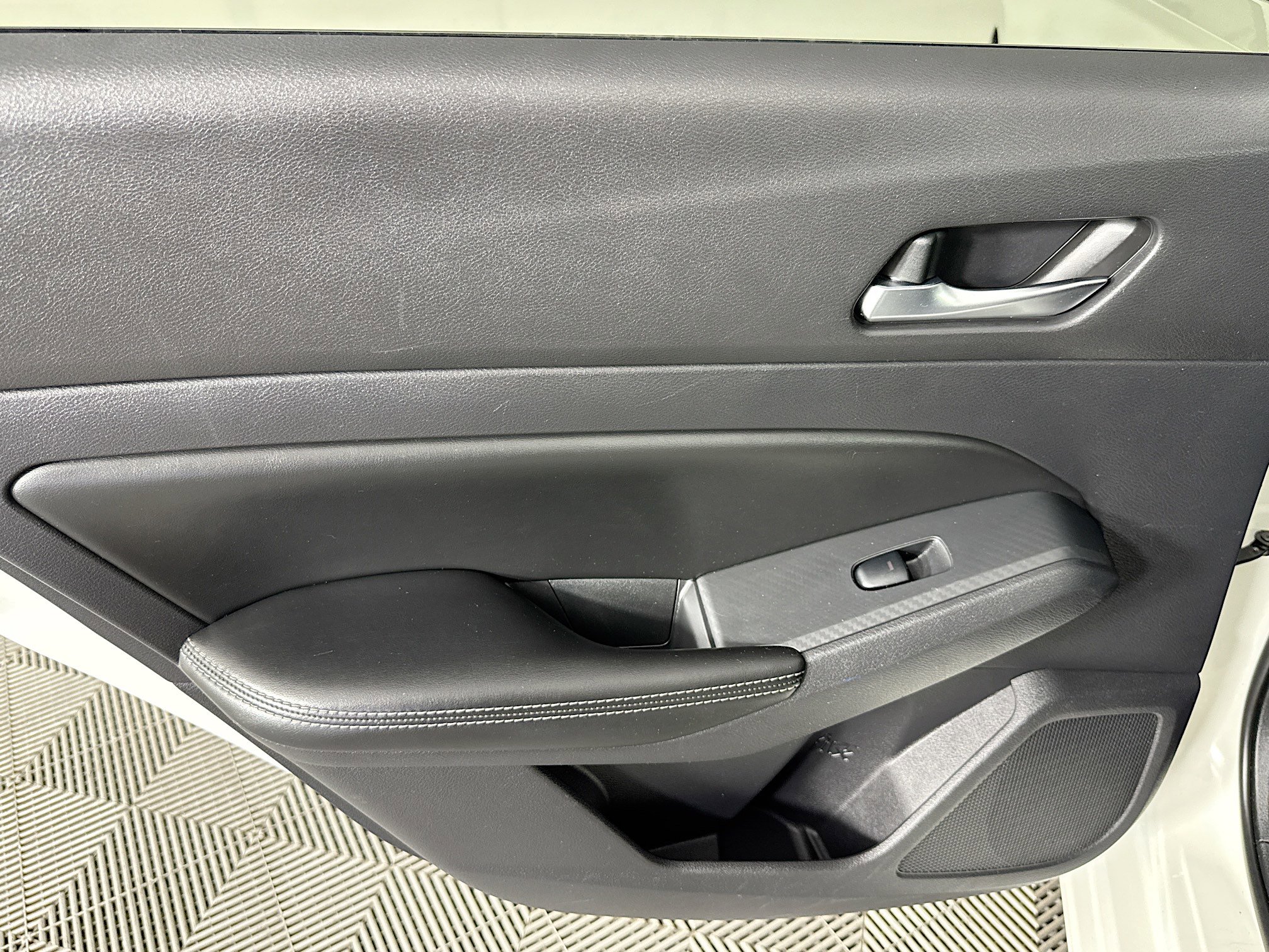 Used 2020 Nissan Altima 2.5 S image 25