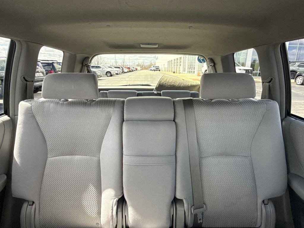 Used 2005 Toyota Highlander V6 image 19