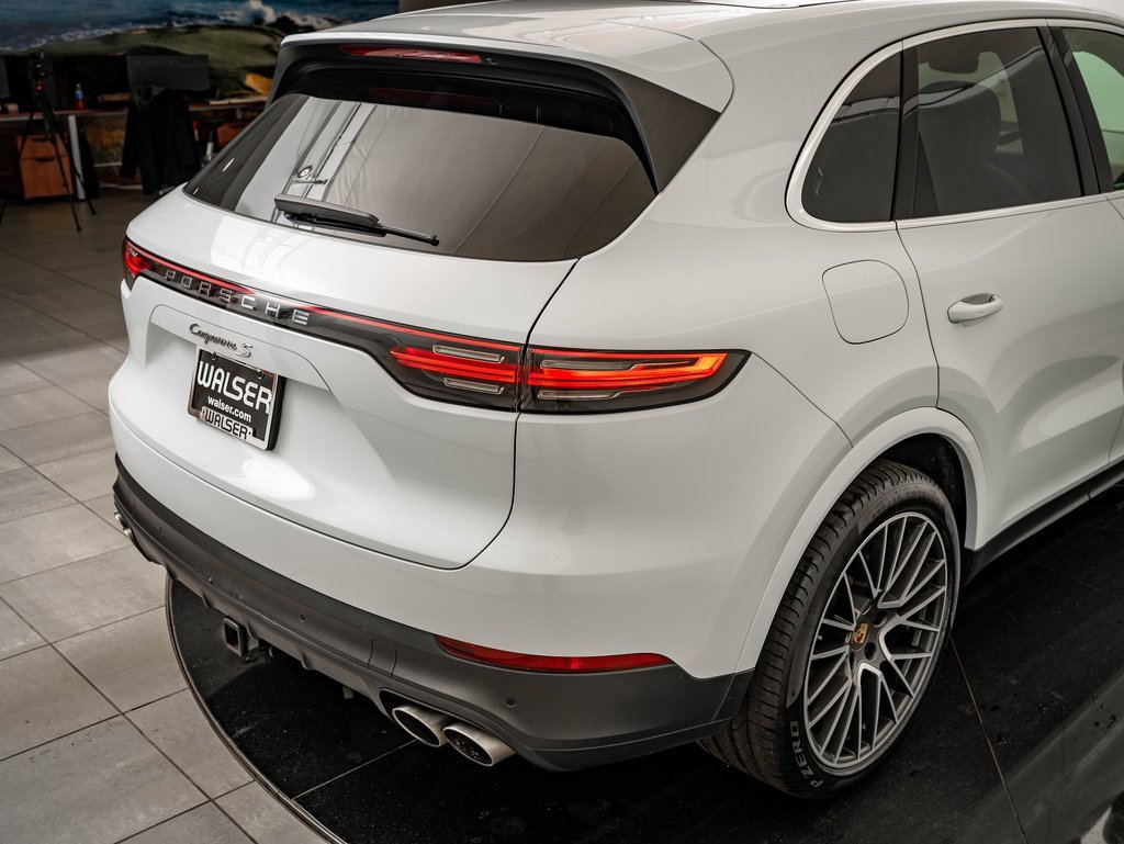 Used 2019 Porsche Cayenne S image 19