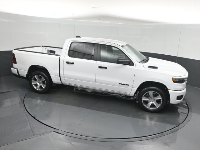 New 2027 RAM 1500 Express AWD/4WD image 44