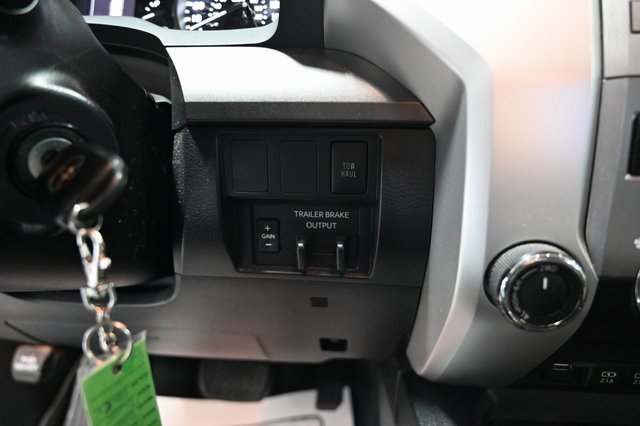 Used 2020 Toyota Tundra SR5 image 19